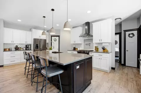 Kitchen - 916 Sunset Dr, Mapleton, ND 58059 photo 1 of 5