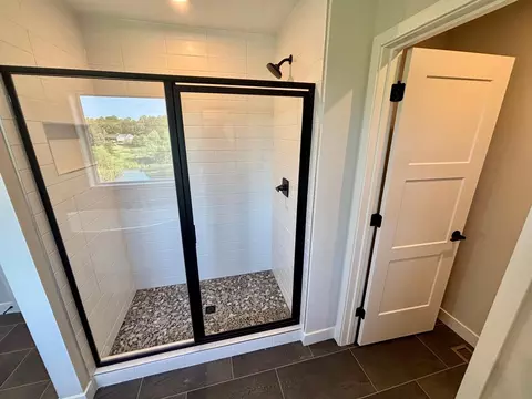 Bath - 920 Kepler Ave NE, Hanover, MN 55341 photo 4 of 8