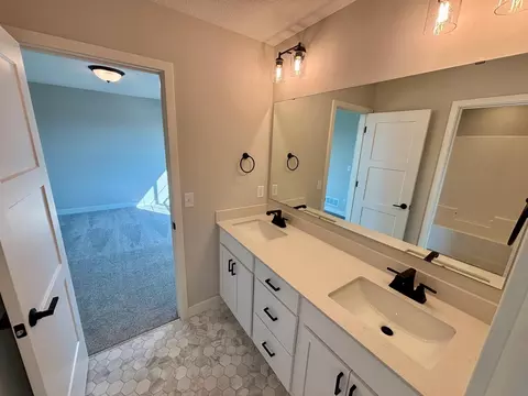 Bath - 920 Kepler Ave NE, Hanover, MN 55341 photo 5 of 8