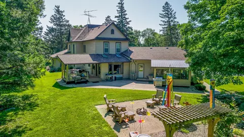 Exterior - 13698 Maple Rd, Mapleton, MN 56065 photo 5 of 10