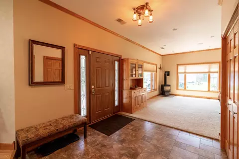 Entry Way - 13698 Maple Rd, Mapleton, MN 56065 photo 1 of 4