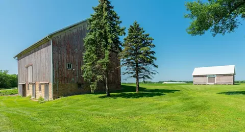 Exterior - 13698 Maple Rd, Mapleton, MN 56065 photo 10 of 10