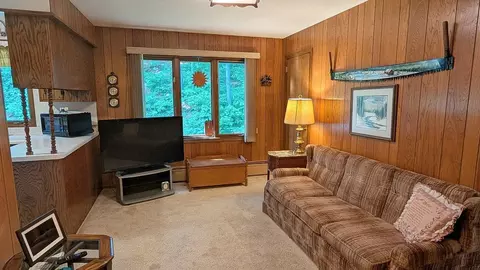 Living - 2581 Hallmark Dr, Ely, MN 55731 photo 3 of 3
