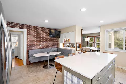 Kitchen - 101 E 48th St, Minneapolis, MN 55419 photo 6 of 7