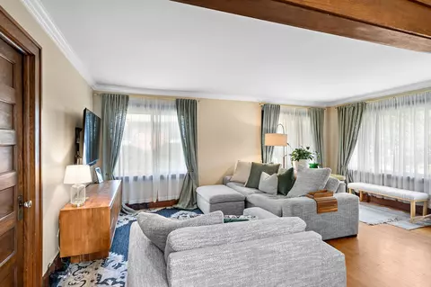 Living - 101 E 48th St, Minneapolis, MN 55419 photo 1 of 4