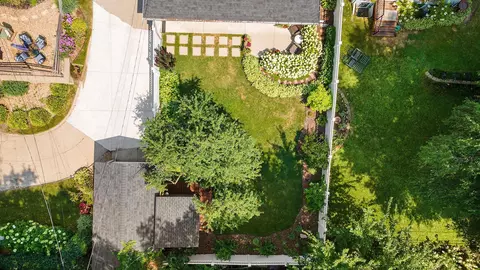 Exterior - 101 E 48th St, Minneapolis, MN 55419 photo 11 of 12