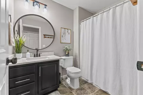 Bath - 15553 Cherry Path, Rosemount, MN 55068 photo 3 of 3