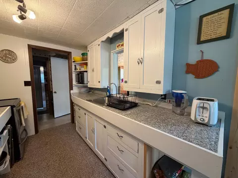 Kitchen - 6708 Townsite Rd NW, Roosevelt, MN 56673 photo 2 of 3
