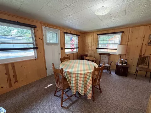 Dining - 6708 Townsite Rd NW, Roosevelt, MN 56673 photo 1 of 2