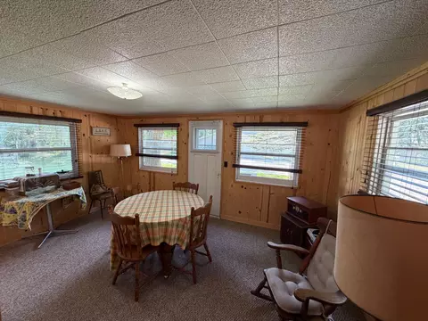 Dining - 6708 Townsite Rd NW, Roosevelt, MN 56673 photo 2 of 2
