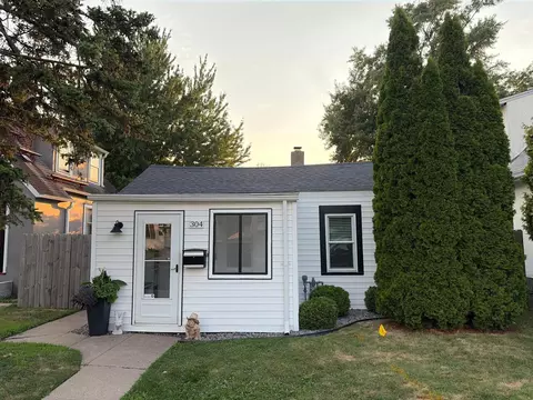 304 11th Ave S, South Saint Paul, MN 55075