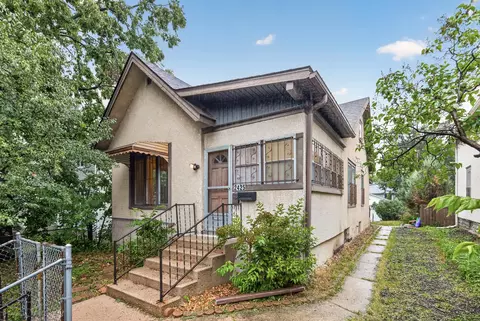 2425 11th Ave S, Minneapolis, MN 55404