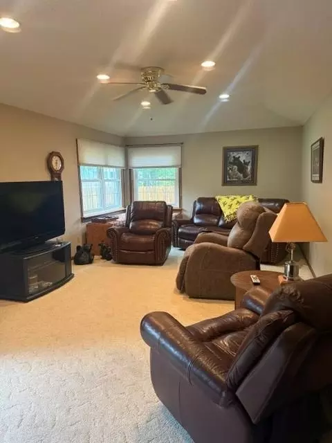 Other - 1717 Canary Dr, Albert Lea, MN 56007 photo 2 of 5