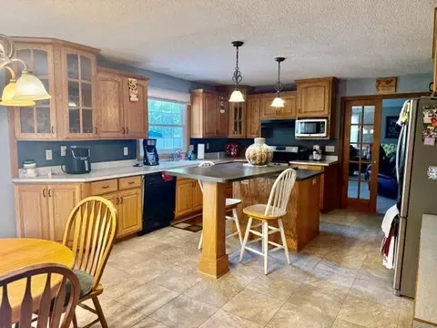 Kitchen - 1717 Canary Dr, Albert Lea, MN 56007 photo 1 of 3
