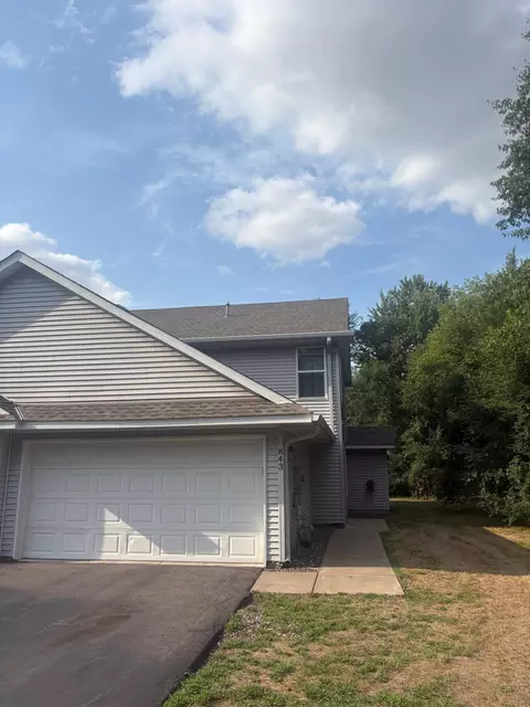843 120th Ln NW, Coon Rapids, MN 55448
