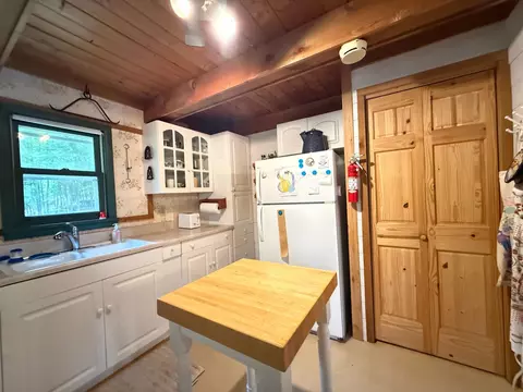 Kitchen - 41622 Turtle Lake View Trl, Bigfork, MN 56628 photo 3 of 3