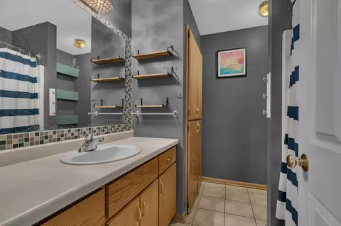 Bath - 1831 Tyler Path, Saint Cloud, MN 56301 photo 1 of 2