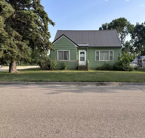 217 Iowa Ave, Hoffman, MN 56339
