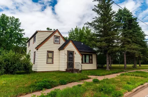 1520 9th St, Eau Claire, WI 54703