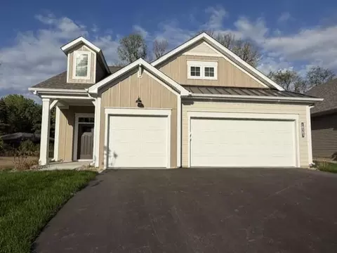 10583 Mississippi Dunes Trl S, Cottage Grove, MN 55016