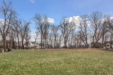 24560 Smithtown Rd, Excelsior, MN 55331 photo 14