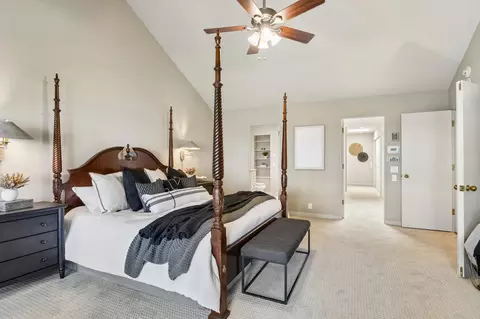 Bedroom - 4770 Manitou Rd, Excelsior, MN 55331 photo 2 of 4