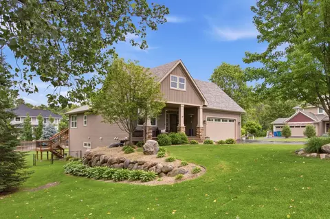 13728 Orchard Rd, Minnetonka, MN 55305