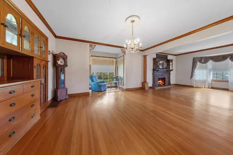 Living - 851 450th St, Kenyon, MN 55946 photo 7 of 11