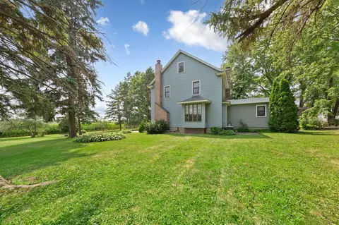 Exterior - 851 450th St, Kenyon, MN 55946 photo 7 of 16