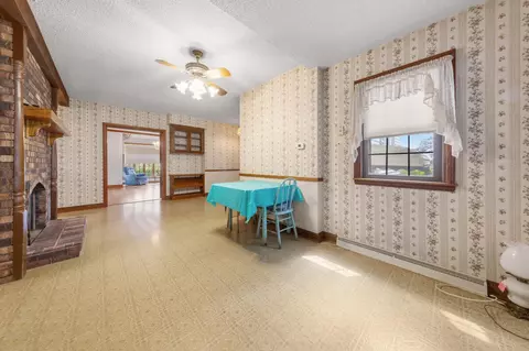 Dining - 851 450th St, Kenyon, MN 55946 photo 2 of 2