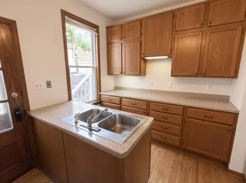 351 Grand Ave, Saint Paul, MN 55102