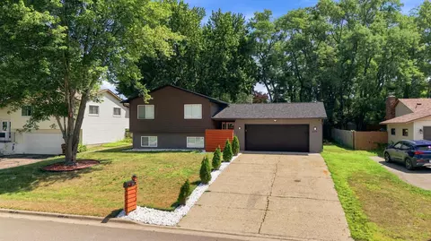 6374 Dawn Way, Inver Grove Heights, MN 55076