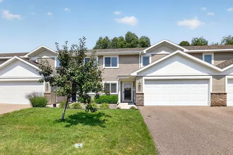 5155 61st St NW, Rochester, MN 55901