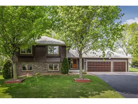 5611 Maves Trl SE, Prior Lake, MN 55372
