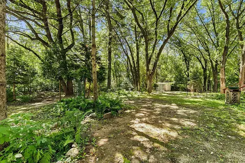 Exterior - 1720 Cherry Ln, Saint Cloud, MN 56304 photo 7 of 10