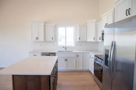 Kitchen - 6317 83 Ave, Horace, ND 58047 photo 3 of 5