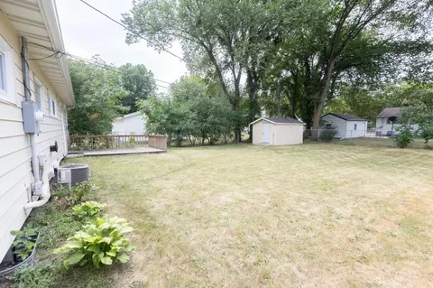 Exterior - 1017 18th St S, Fargo, ND 58103 photo 3 of 6