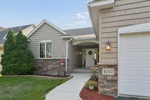 4737 Zane Ave N, Crystal, MN 55429