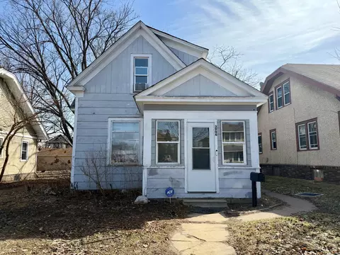 3906 Emerson Ave N, Minneapolis, MN 55412