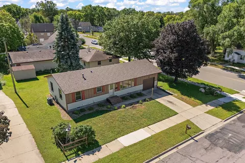 View/Area - 109 12th St NW, Faribault, MN 55021 photo 2 of 8