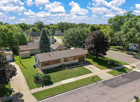 View/Area - 109 12th St NW, Faribault, MN 55021 photo 3 of 8