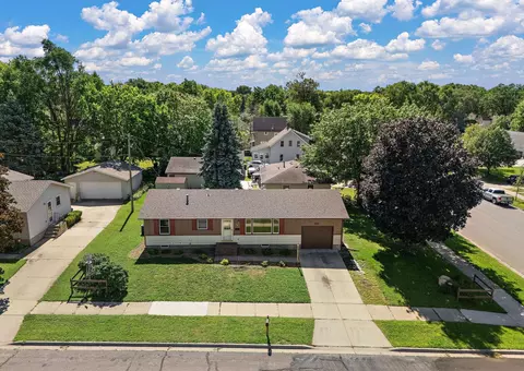 View/Area - 109 12th St NW, Faribault, MN 55021 photo 4 of 8