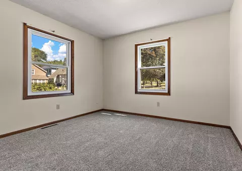 Bedroom - 109 12th St NW, Faribault, MN 55021 photo 4 of 6