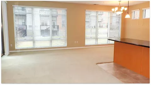 1070 Grandview Ct NE #119, Columbia Heights, MN 55421
