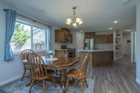 Dining - 818 Holton Ave, Brainerd, MN 56401 photo 1 of 3