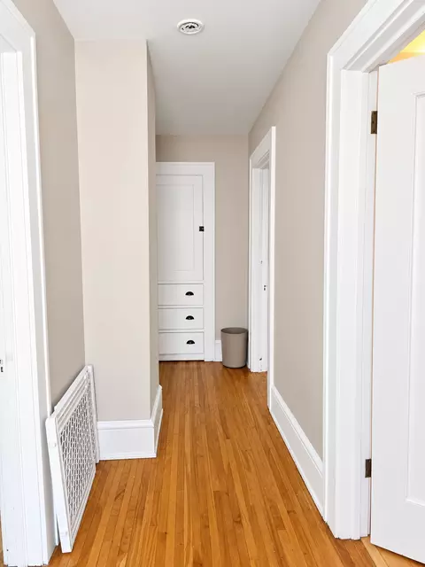 Entry Way - 816 3rd St SE, Willmar, MN 56201 photo 1 of 1