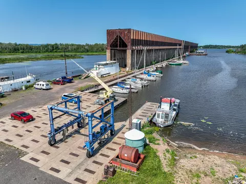 92 30th Ave E, Superior, WI 54880 photo 18
