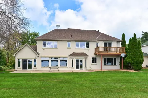 21700 Fenway Ct N, Forest Lake, MN 55025