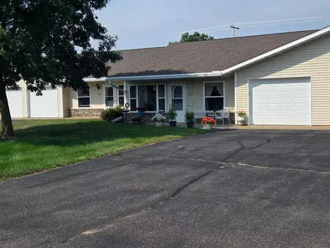 107 Pine Ridge Dr, Turtle Lake, WI 54889