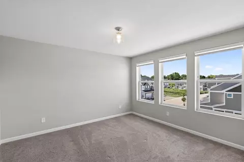 Bedroom - 2531 Paddock Path, Shakopee, MN 55379 photo 3 of 4